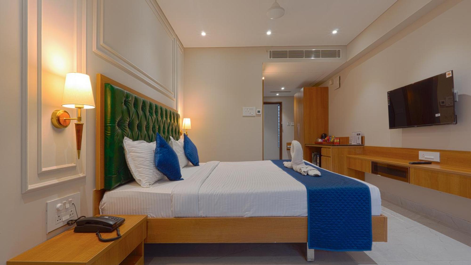 Magnus Nexstar Suites Kalyani Nagar Pune Bagian luar foto